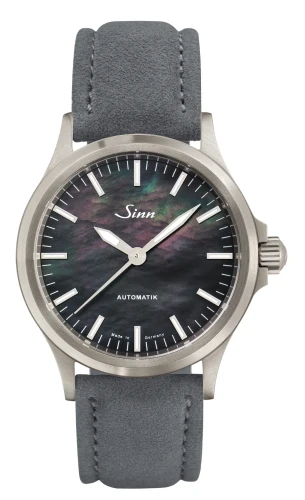 Sinn 556 I Mother-of-pearl S | 556.0105 on Textile Strap