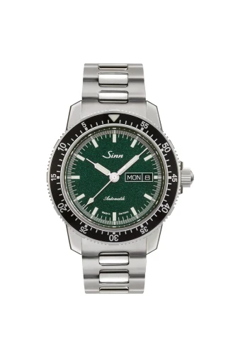 Sinn 104 St Sa I MG | 104.0131 on Micro-Adjust Bracelet